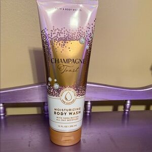 Bath & Body Works Champagne Toast Body Wash - Gold and Purple